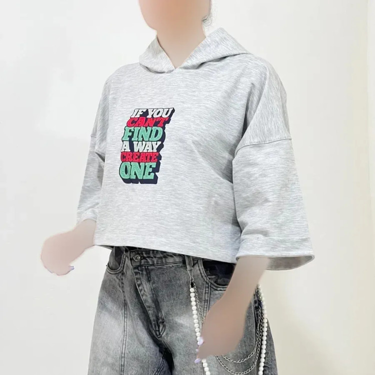 تیشرت کراپ باکسی کلاه دار چاپدار جنس گلکسی قد 50 سانت