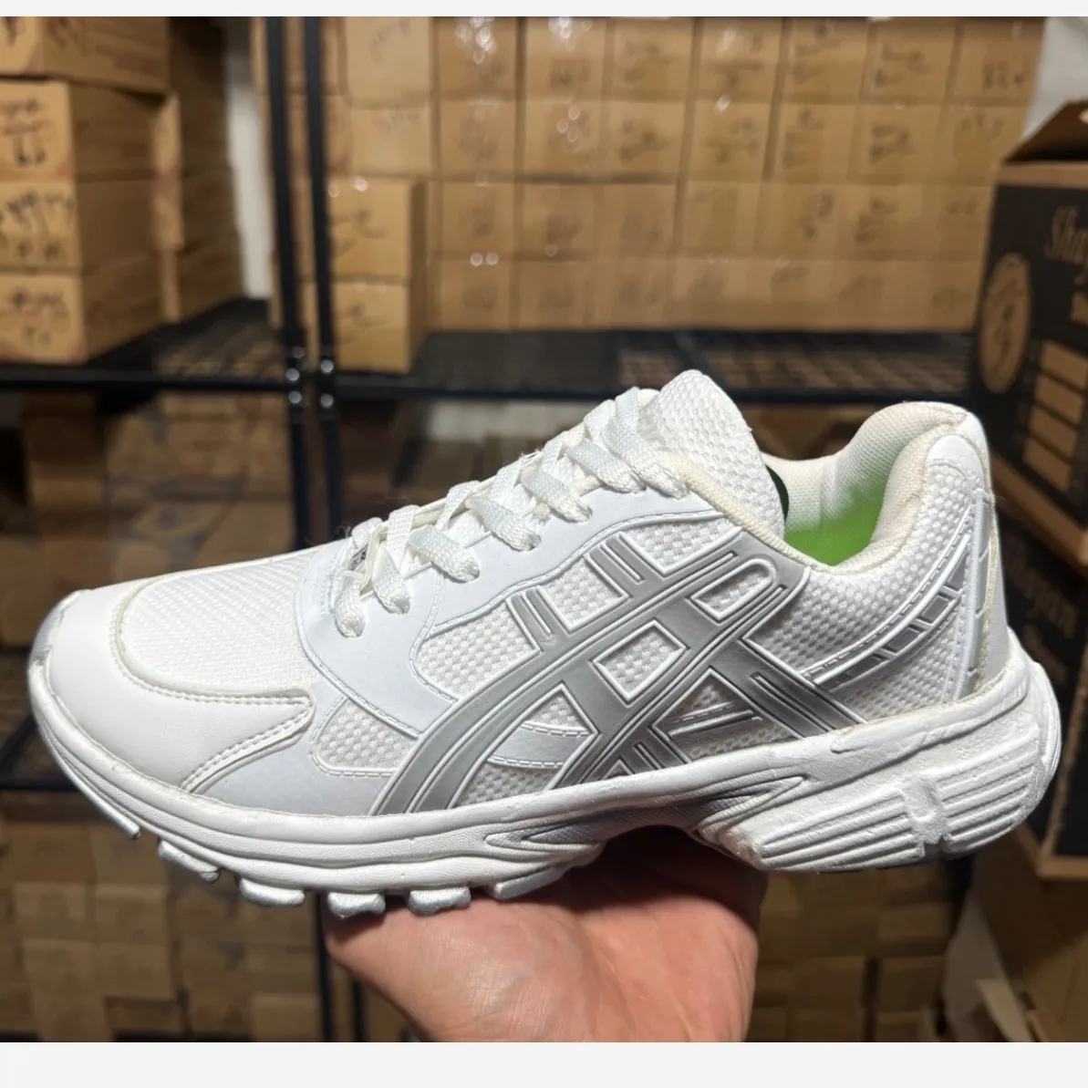 کفش کتانی مردانه اسیکس مدل ایربولینگ رنگ سفید طوسی سایز 41 تا 44