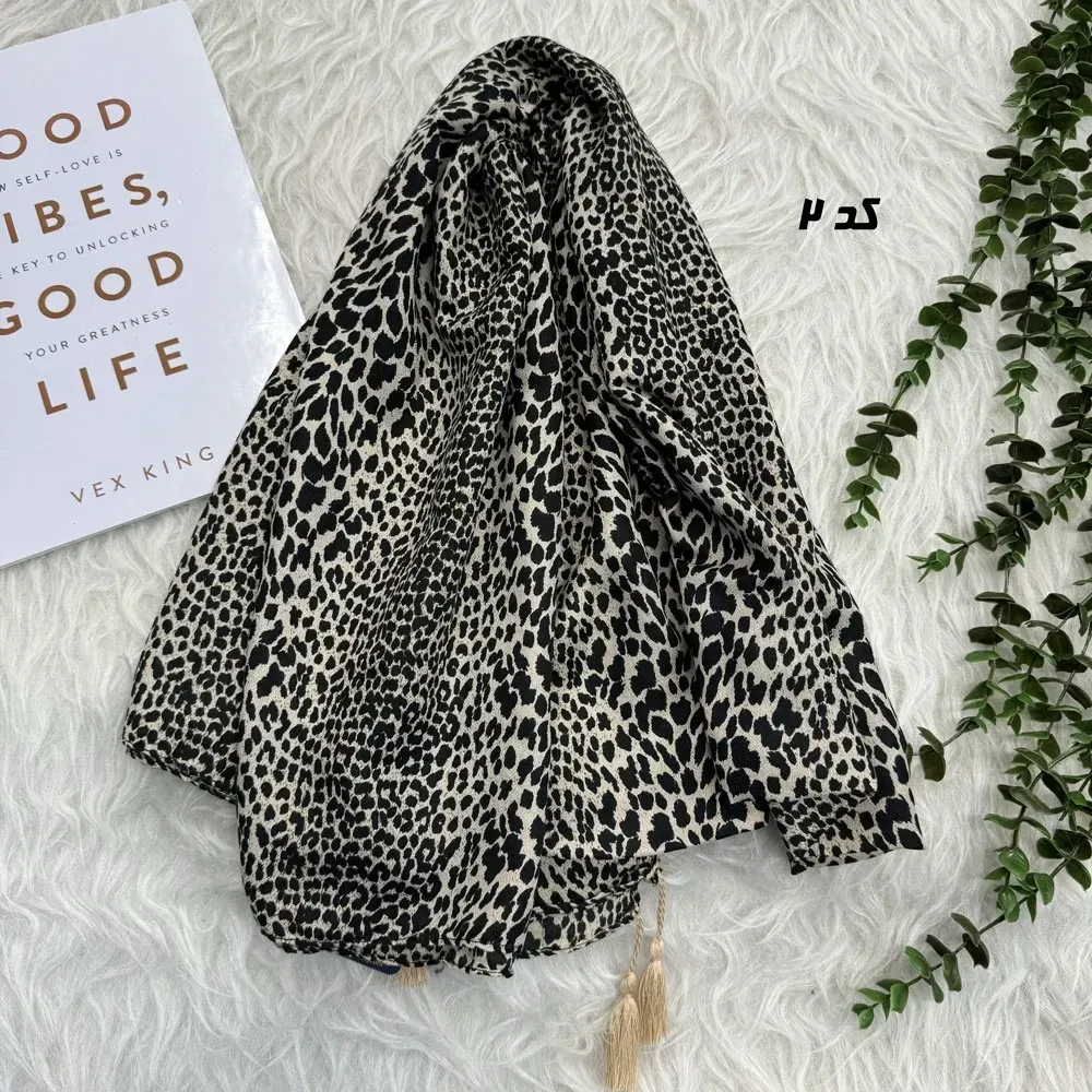 شال نخی طرح پلنگی ریز قواره 180 در 65 سانتیمتر