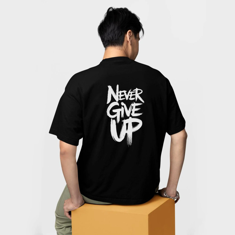 تیشرت آستین کوتاه مردانه مشکی طرح 9854never give up جنس پنبه سوپر خنک چهار فصل بدون آبرفت و رنگ دهی