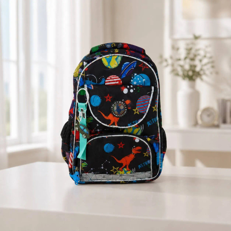 کوله مدرسه و دانشگاه ابعاد 41 در 31 سانتیمتر جنس آستر ساتن دارای 6 جیب بیرونی