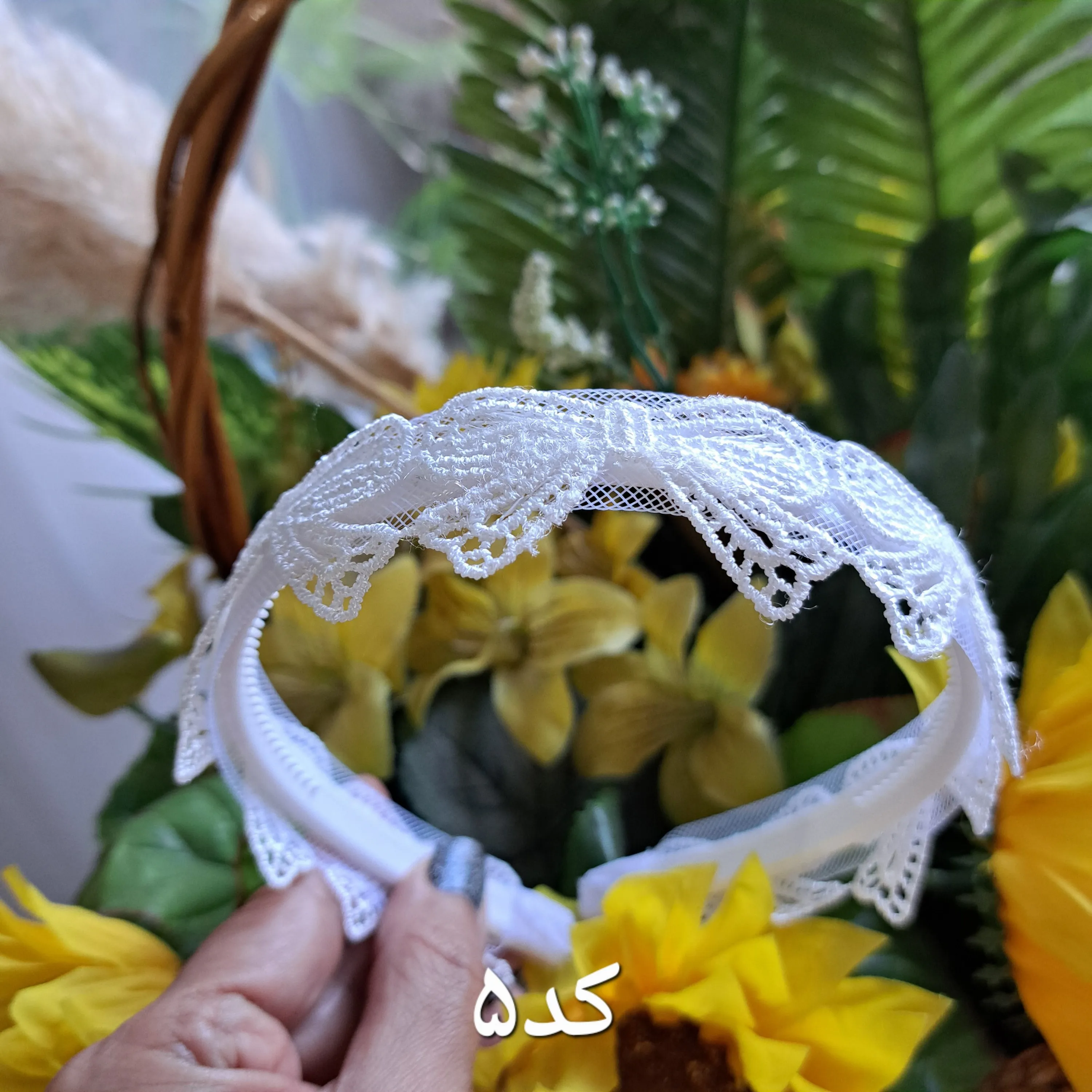 تل گیپور مجلسی گل سه بعدی زنانه رنگ سفید کرم بادمجانی زرشکی